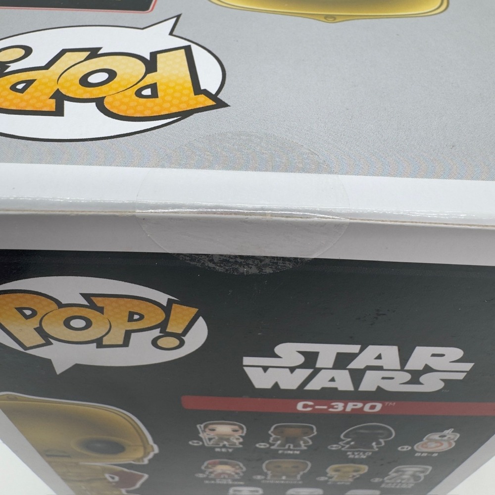 Funko Pop Star Wars C-3PO #64 The Force Awakens Sealed w/ Protector - Picture 8 of 11